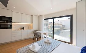 Lovelystay - Heart Of D. Pedro Apartments IV